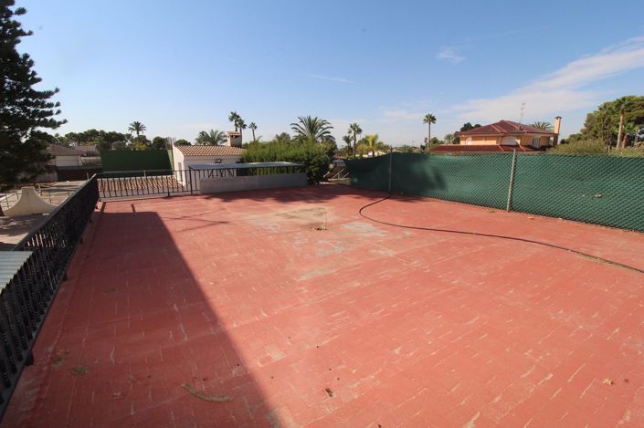 Image No.15-6 Bed House/Villa for sale