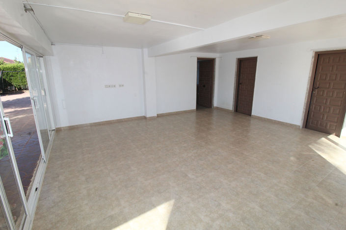 Image No.17-6 Bed House/Villa for sale