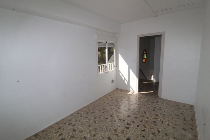 Image No.27-6 Bed House/Villa for sale