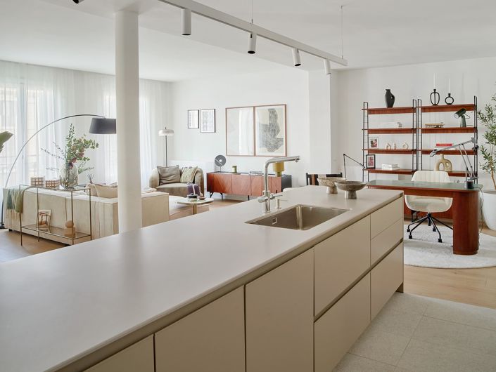 Image No.8-2 Bed Apartment for sale