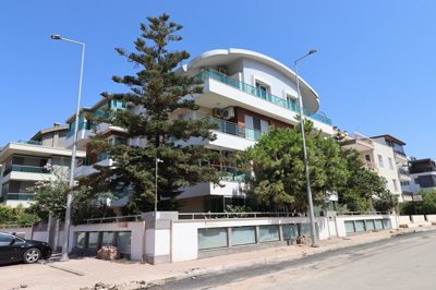 1 - Çaglayan, Apartment