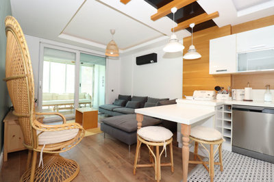 Interior 3