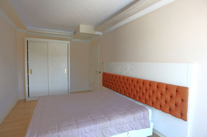 Image No.20-2 Bed Apartment for sale