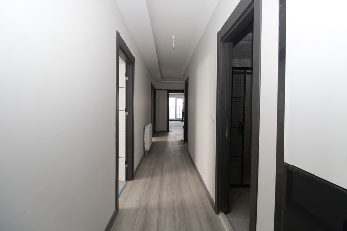 Image No.25-3 Bed Apartment for sale