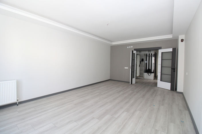 Image No.9-3 Bed Apartment for sale