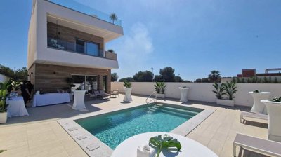 3 Bed House/Villa for sale
