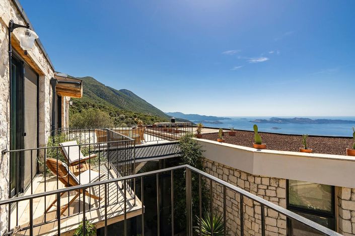 Image No.23-8 Bed House/Villa for sale