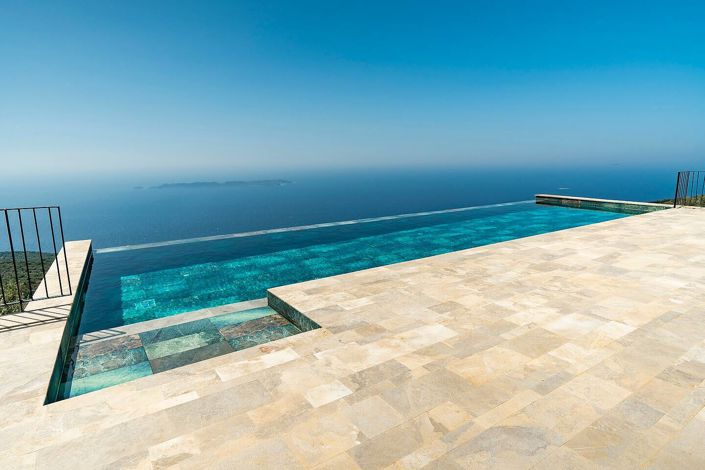 Image No.5-8 Bed House/Villa for sale