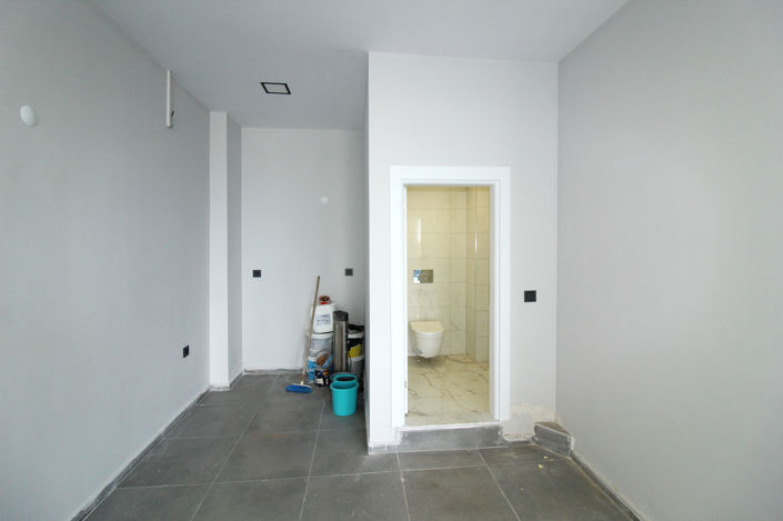 Image No.9-1 Bed Commercial for sale