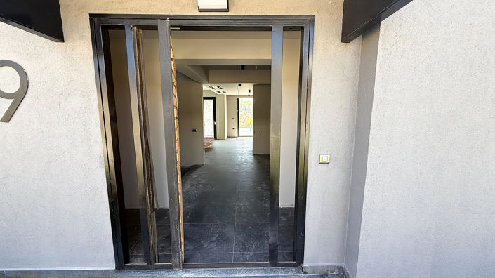 Image No.14-4 Bed House/Villa for sale