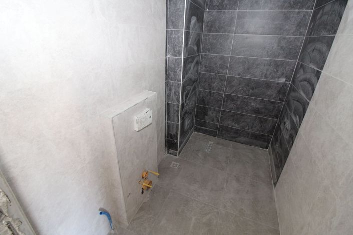 Image No.20-3 Bed Apartment for sale