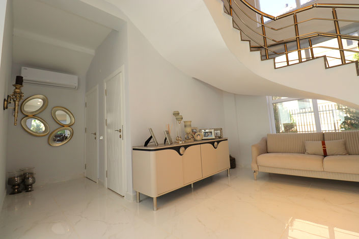 Image No.32-4 Bed House/Villa for sale