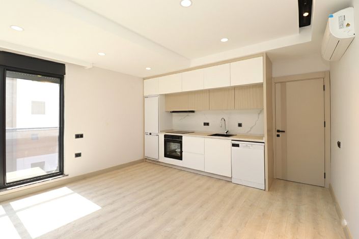 Image No.11-2 Bed Apartment for sale