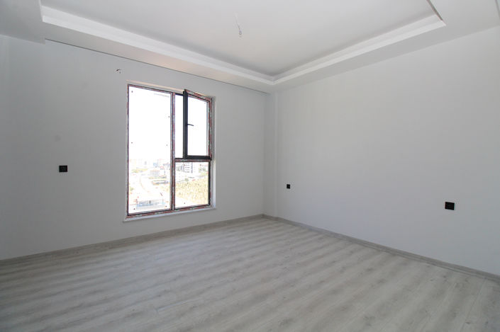 Image No.14-4 Bed Apartment for sale