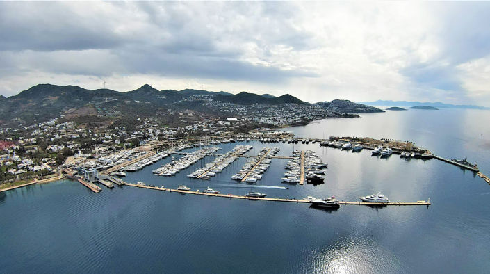 Image No.9-8 Bed House/Villa for sale