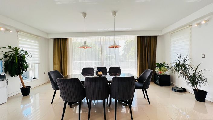 Image No.11-6 Bed House/Villa for sale