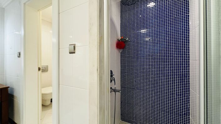 Image No.30-6 Bed House/Villa for sale