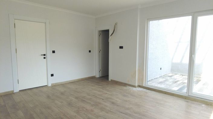 Image No.28-3 Bed Apartment for sale