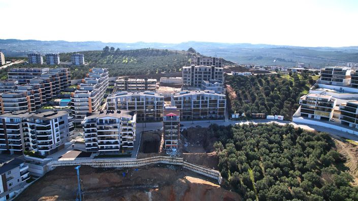 Image No.10-3 Bed Apartment for sale