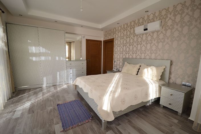 Image No.19-5 Bed House/Villa for sale