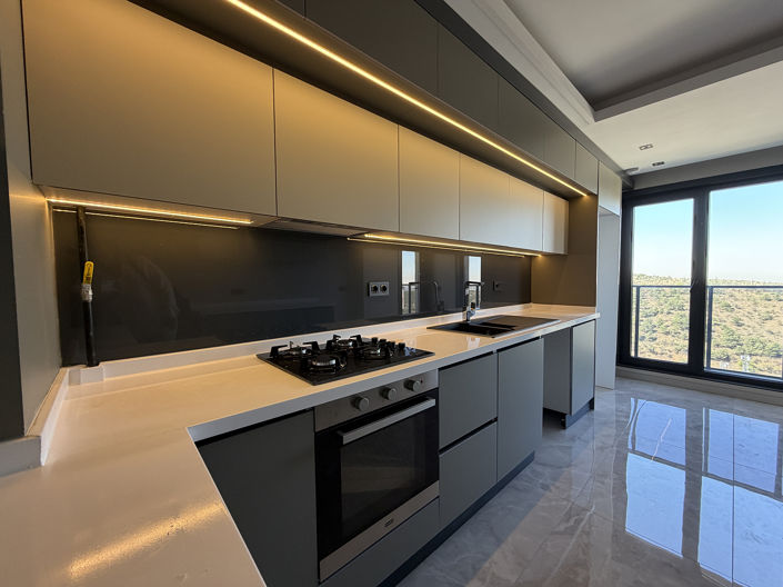 Image No.15-3 Bed Apartment for sale