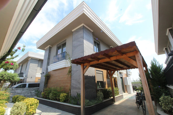 Image No.6-4 Bed House/Villa for sale