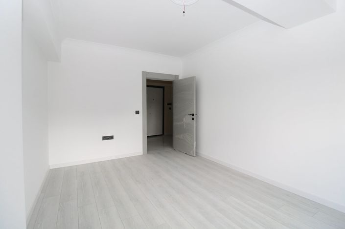 Image No.18-2 Bed Apartment for sale