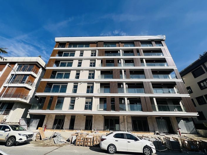 Image No.2-4 Bed Apartment for sale