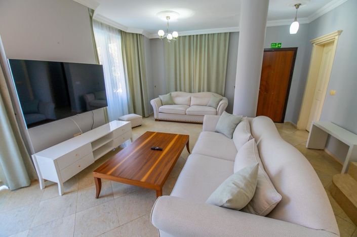 Image No.11-5 Bed House/Villa for sale