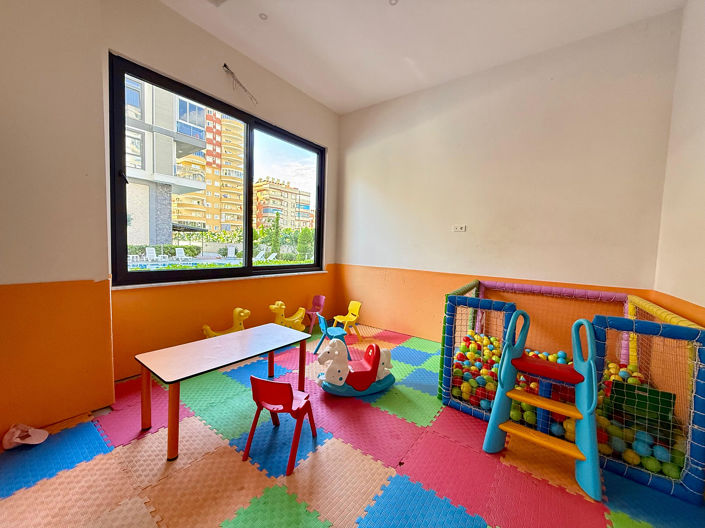 Image No.11-5 Bed Apartment for sale