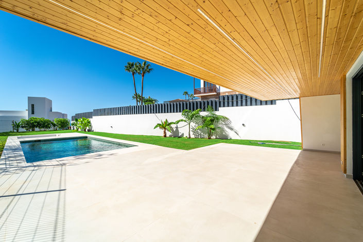 Image No.3-5 Bed House/Villa for sale