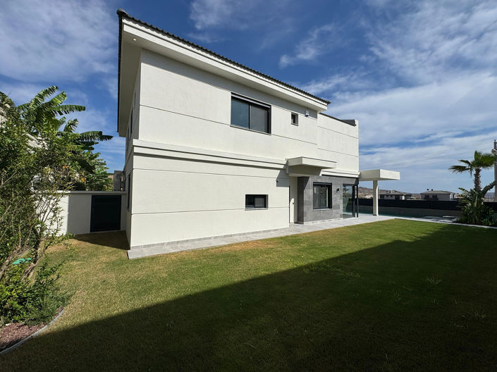 Image No.3-3 Bed House/Villa for sale