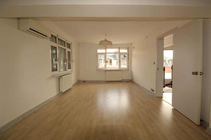 Image No.21-4 Bed Apartment for sale