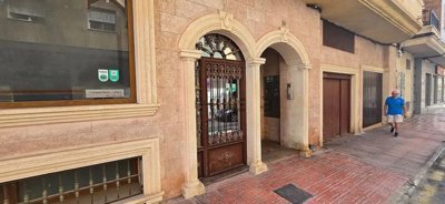 4 Bed Apartment for sale