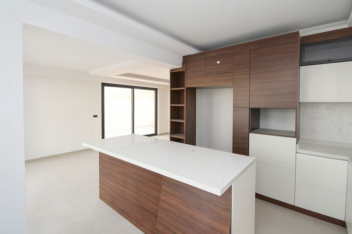 Image No.10-5 Bed House/Villa for sale