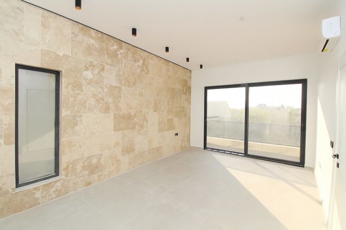 Image No.20-5 Bed House/Villa for sale