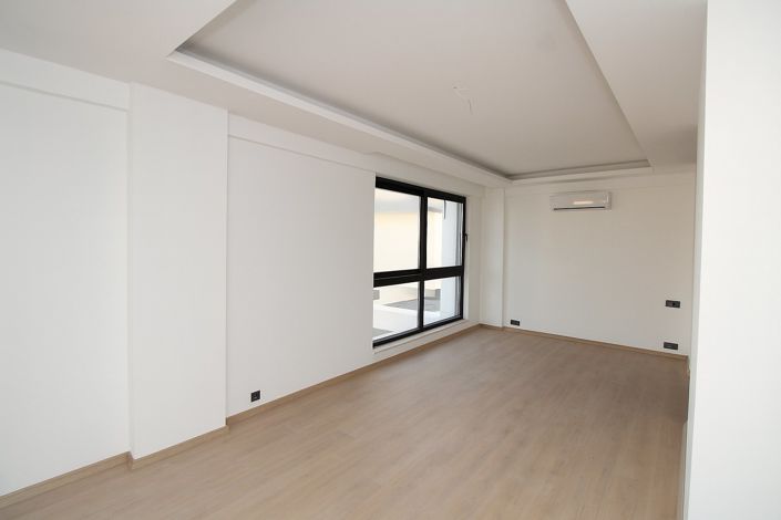 Image No.21-5 Bed House/Villa for sale