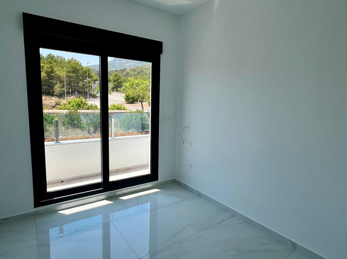 Image No.24-3 Bed House/Villa for sale