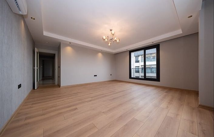 Image No.4-4 Bed Apartment for sale