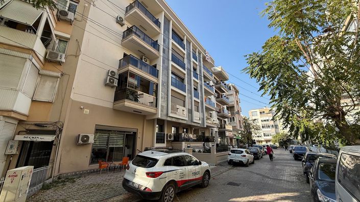 Image No.1-3 Bed Apartment for sale