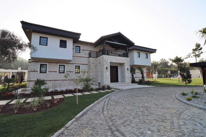 Image No.6-9 Bed House/Villa for sale