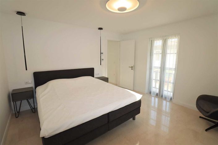 Image No.69-9 Bed House/Villa for sale