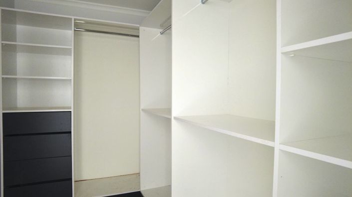 Image No.29-5 Bed Apartment for sale