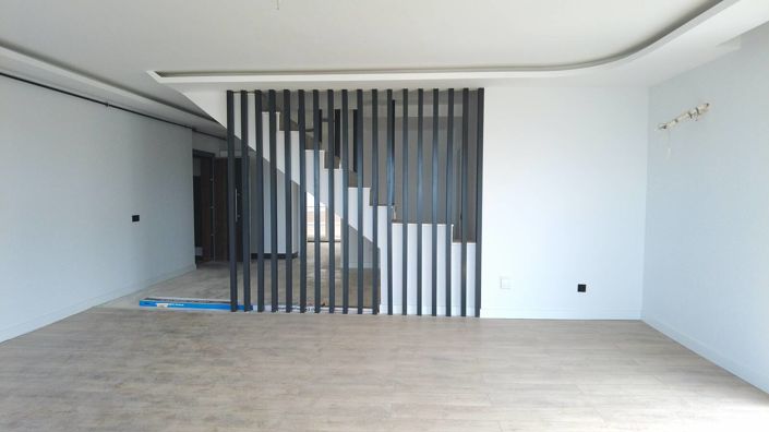 Image No.31-5 Bed Apartment for sale