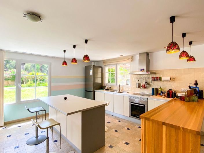 Image No.26-7 Bed Villa for sale