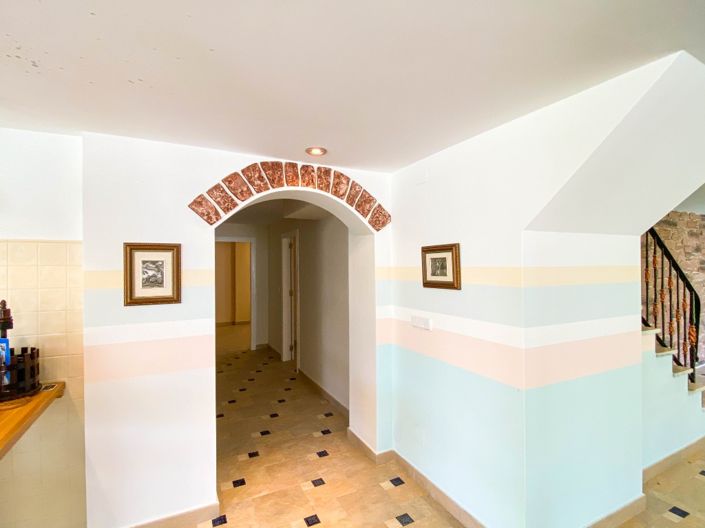 Image No.27-7 Bed Villa for sale