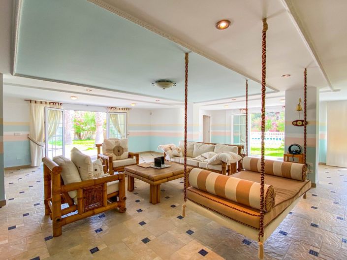 Image No.3-7 Bed Villa for sale