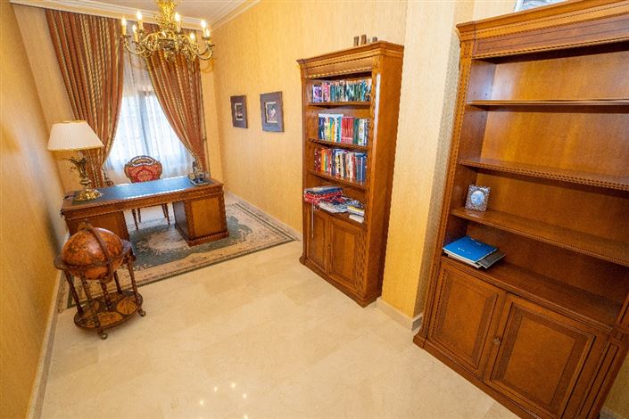 Image No.22-7 Bed Villa for sale