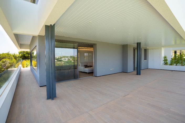 Image No.36-3 Bed Apartment for sale