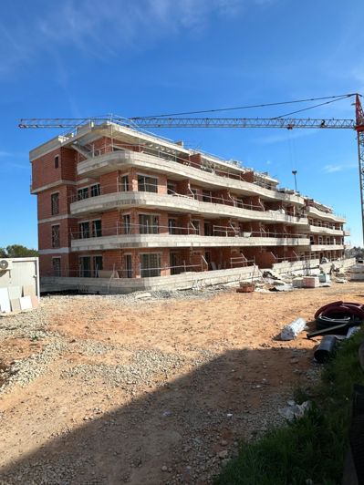 Image No.12-2 Bed Apartment for sale